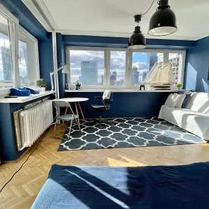  Apartament Super Blue ścisłe Centrum Dwie Linie Metra Netflix Wifi 300 Mbs Panorama Miasta